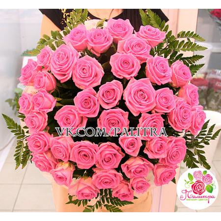 Букет 41 розовая роза «Аква»